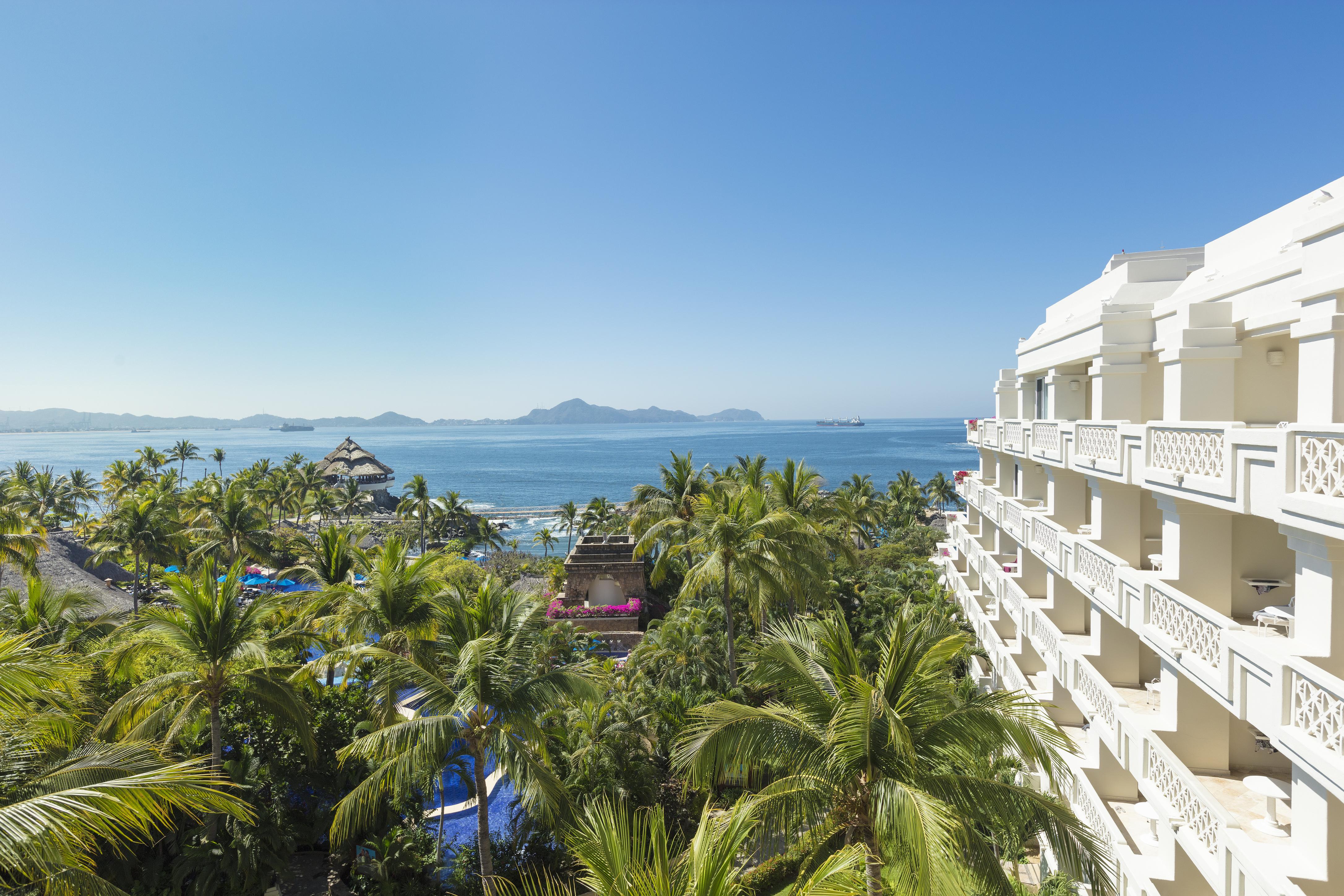 บาร์เซโล การ์มีนา - ออล อินคลูซีฟ Hotel มานซานิโญ ภายนอก รูปภาพ View of the bay from the hotel